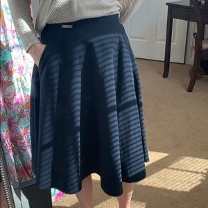 FIGL | Pocketed Skirt